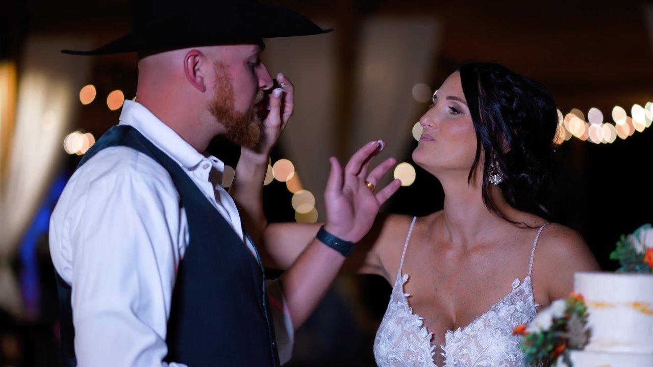 The Venue at Mudge Ranch Wedding Cake